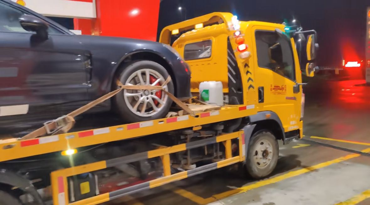 金华行车途中遇到突发状况该如何呼叫道路救援？